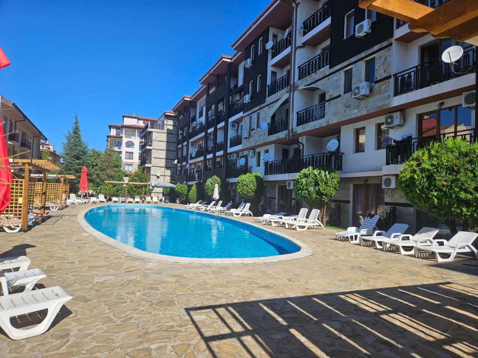 Апатаменти За Гости Sunshine И Glory Sveti Vlas Exterior foto